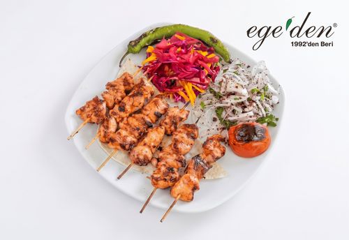Gluten-free Chicken Çöp Şiş (thin skewers of small meat pieces)